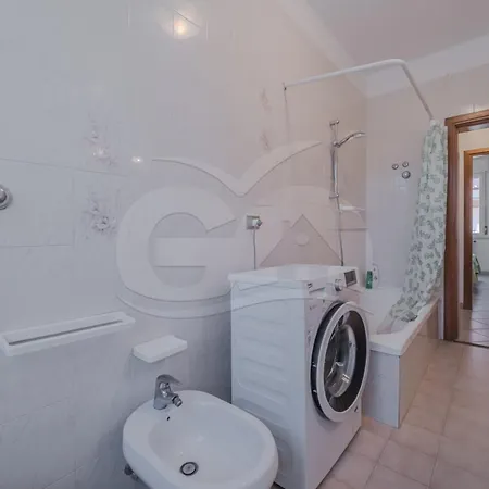 Trilocale Mediterraneo - Goelba