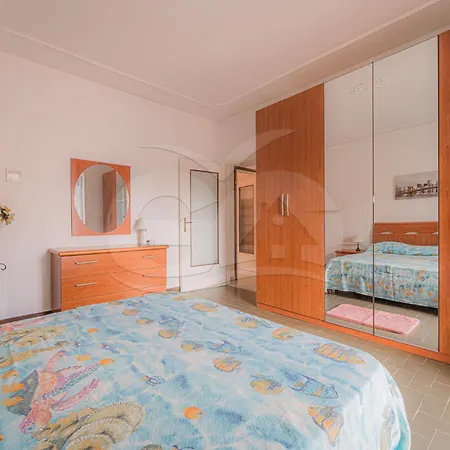 Trilocale Mediterraneo - Goelba Appartement